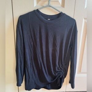Lululemon Long Sleeve Grey Tee Size 2